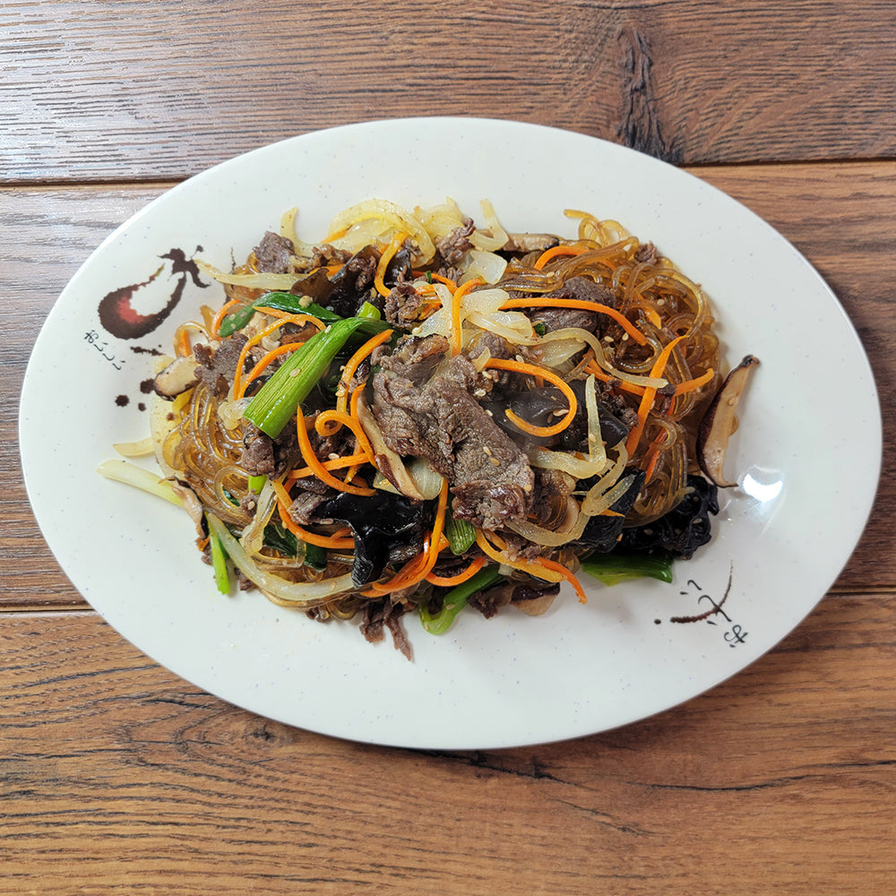 Sogogi japchae (Korean glass noodle stir-fry with beef) – 3 servings – packaged for delivery | Banchan365