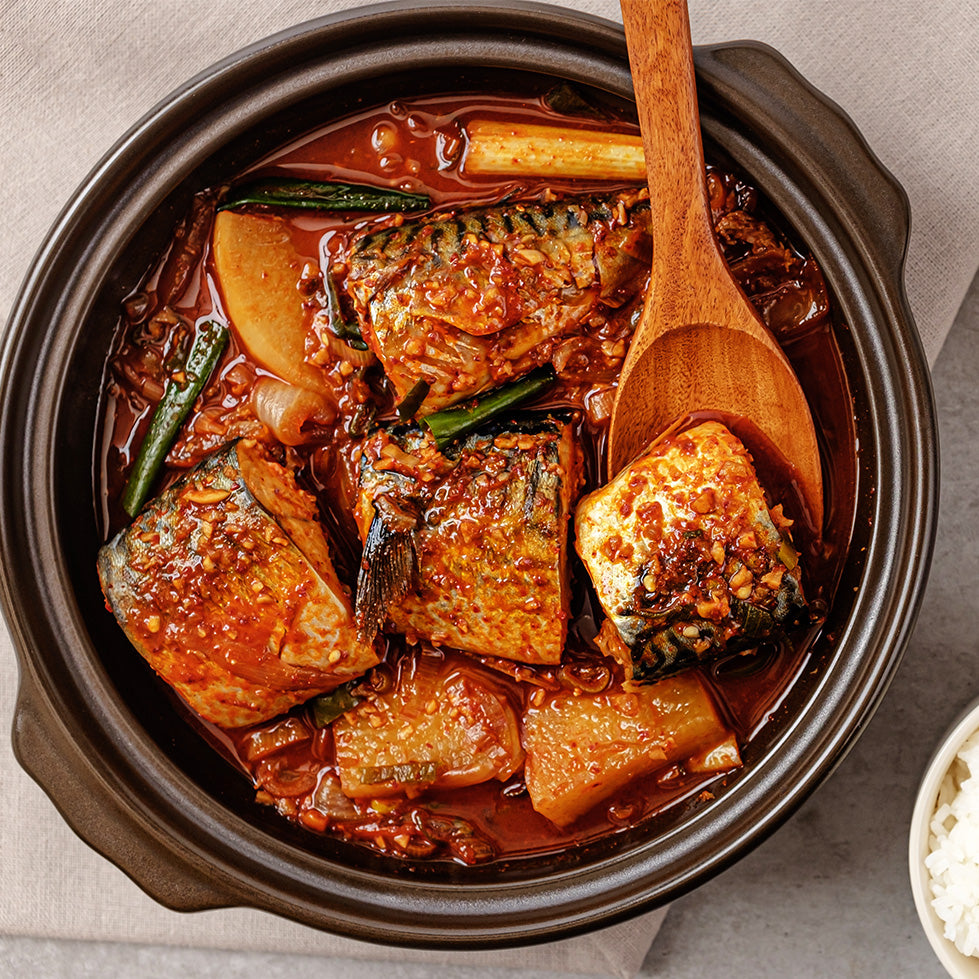 Close-up view of Godeungeo-jorim (Korean braised mackerel with radish) – spicy stew | Banchan365