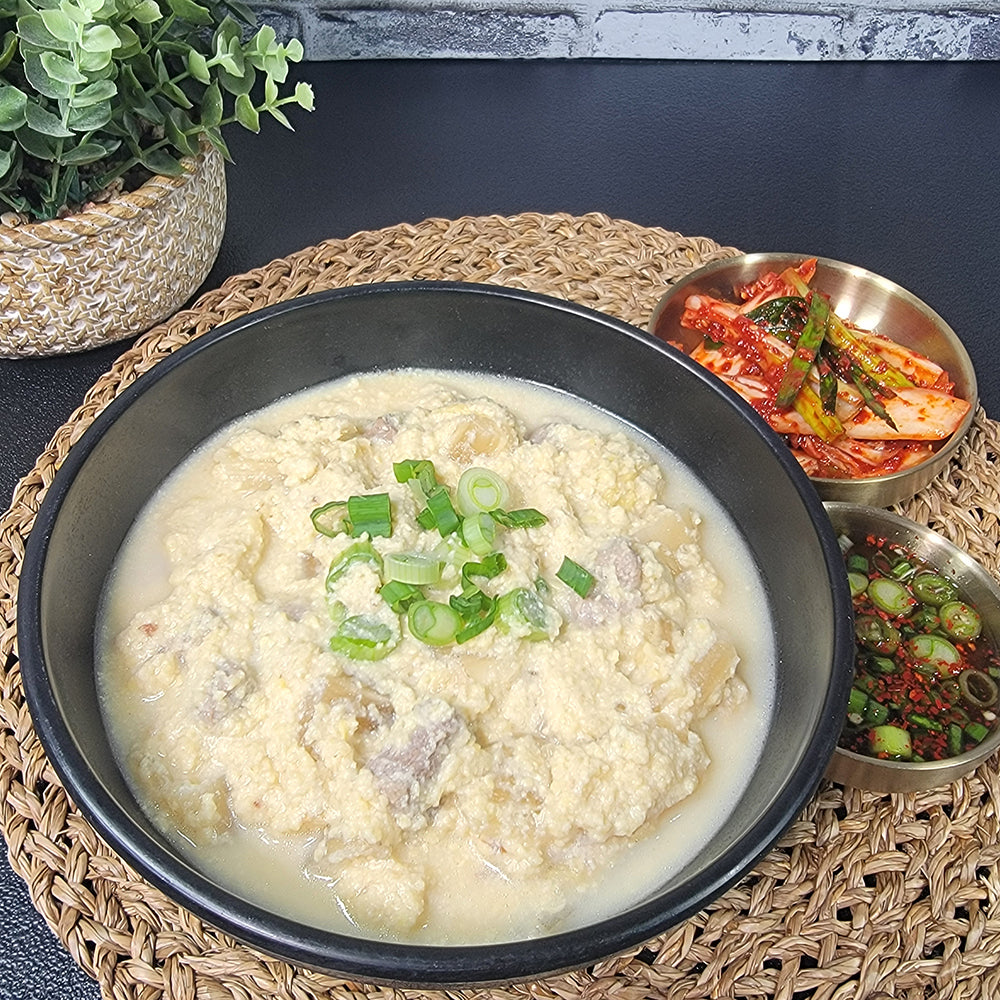Kongbiji-jjigae (Korean ground soybean stew with pork) – packaged for delivery | Banchan365