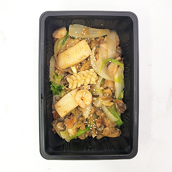 Haemul-bokkeum (Korean special stir-fried seafood) – detail view (image 7) | Banchan365