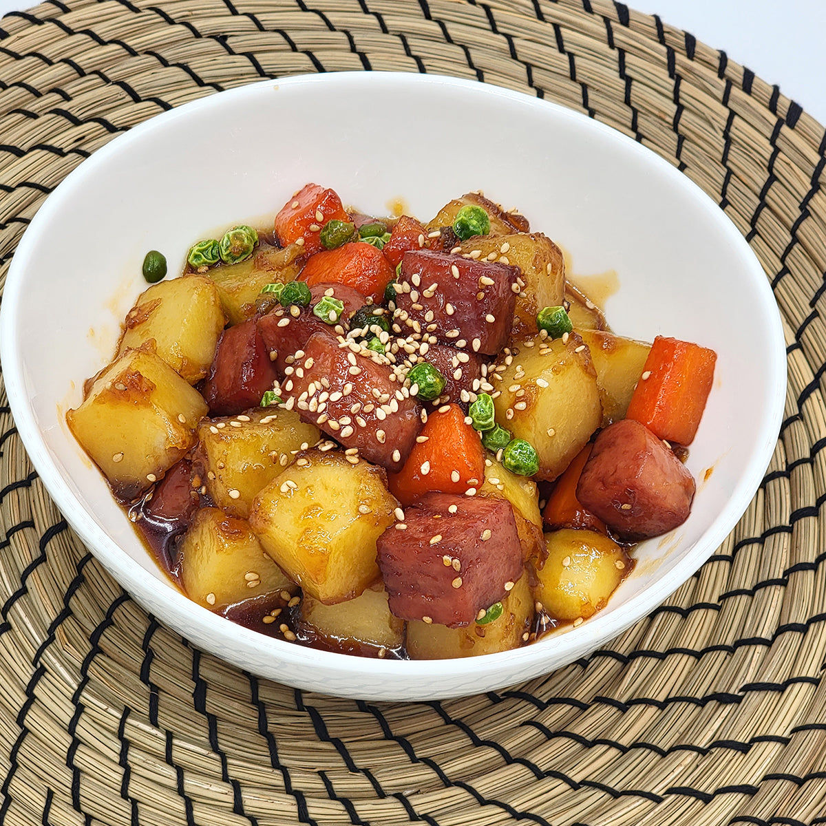 Gamja Spam-jorim (Korean braised potato with Spam) – packaged for delivery | Banchan365