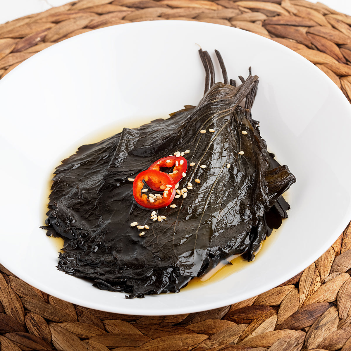 Ganjang kkaennip-jeorim (Korean soy-marinated perilla leaves) – large size – packaged for delivery | Banchan365