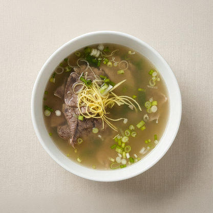 Naju gomtang (Korean beef bone soup, Naju style) | Banchan365
