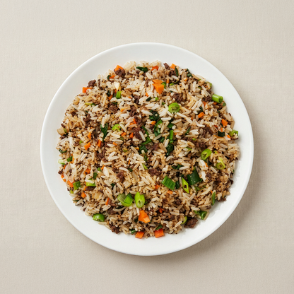 Sogogi yachae-bokkeumbap (Korean beef vegetable fried rice) | Banchan365