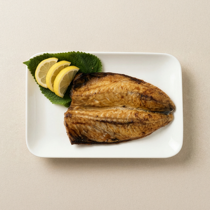 Godeungeo-gui (Korean grilled mackerel) – 2-3 servings | Banchan365