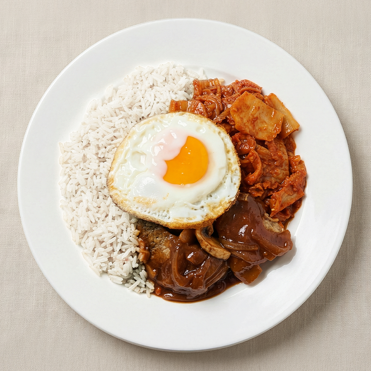 Close-up view of Korean hamburger steak frozen lunchbox | Banchan365