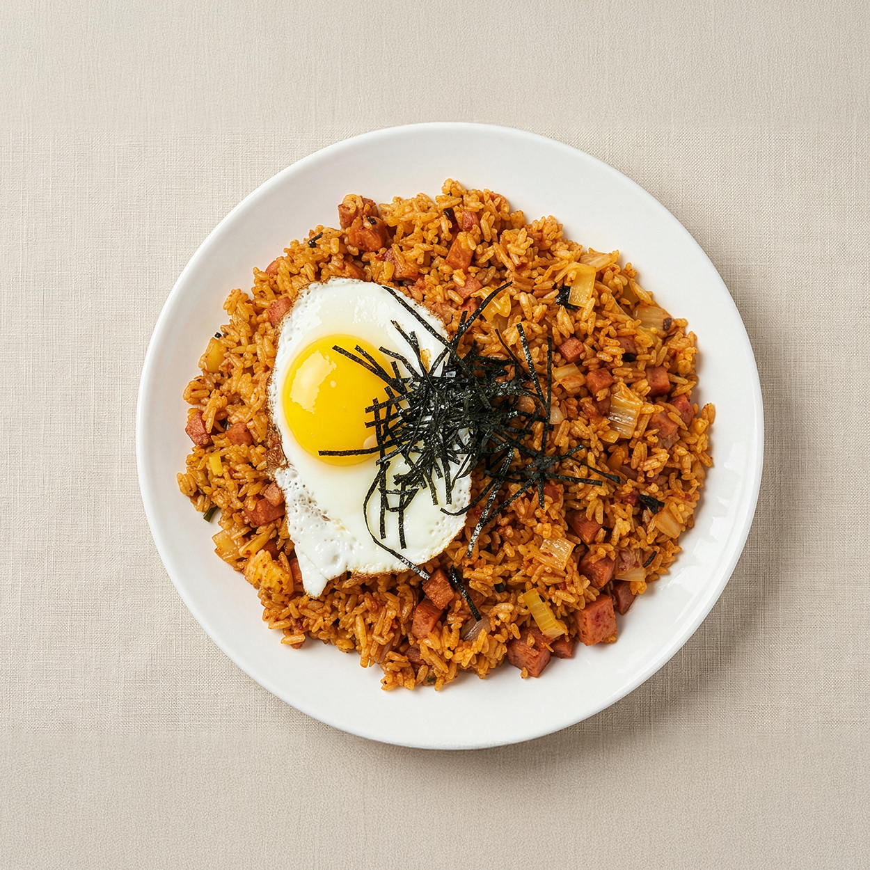 Spam kimchi-bokkeumbap (Korean Spam and kimchi fried rice) | Banchan365