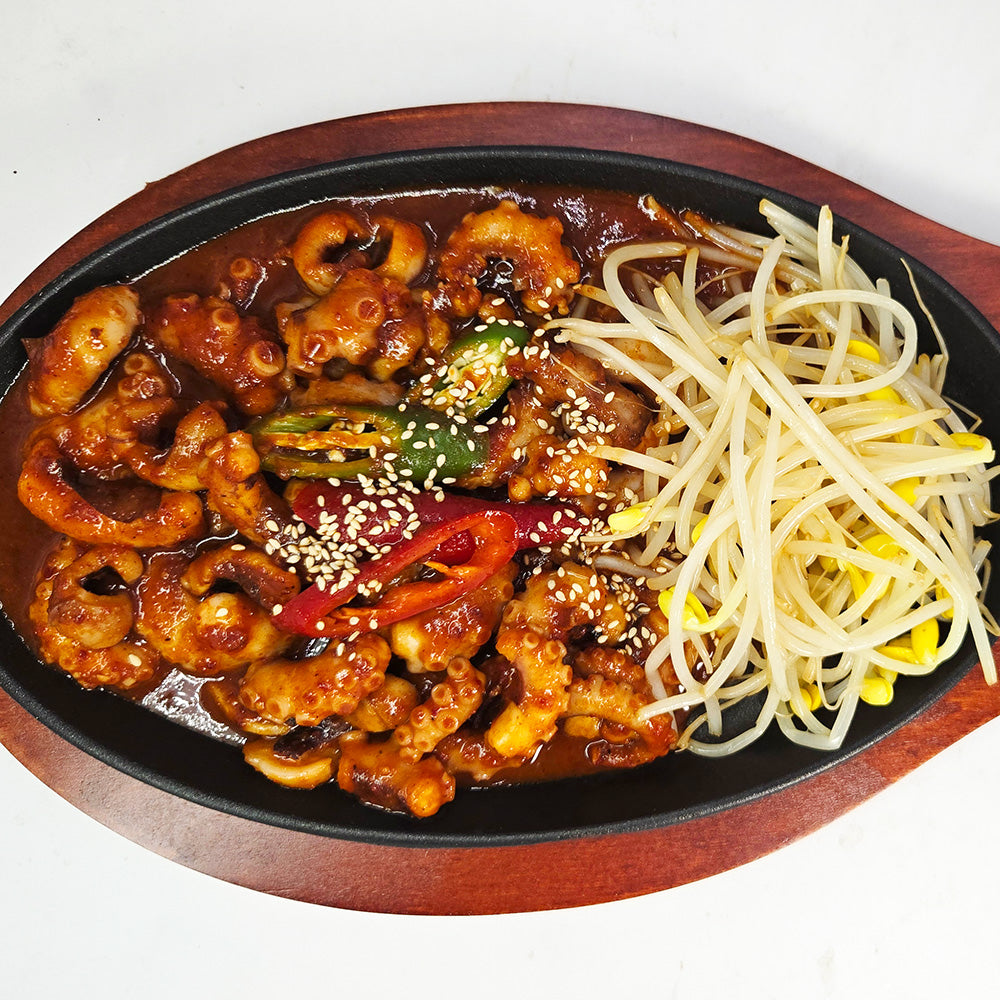 Mugyo-dong nakji-bokkeum (Korean spicy octopus with bean sprout soup) – detail 5) | Banchan365