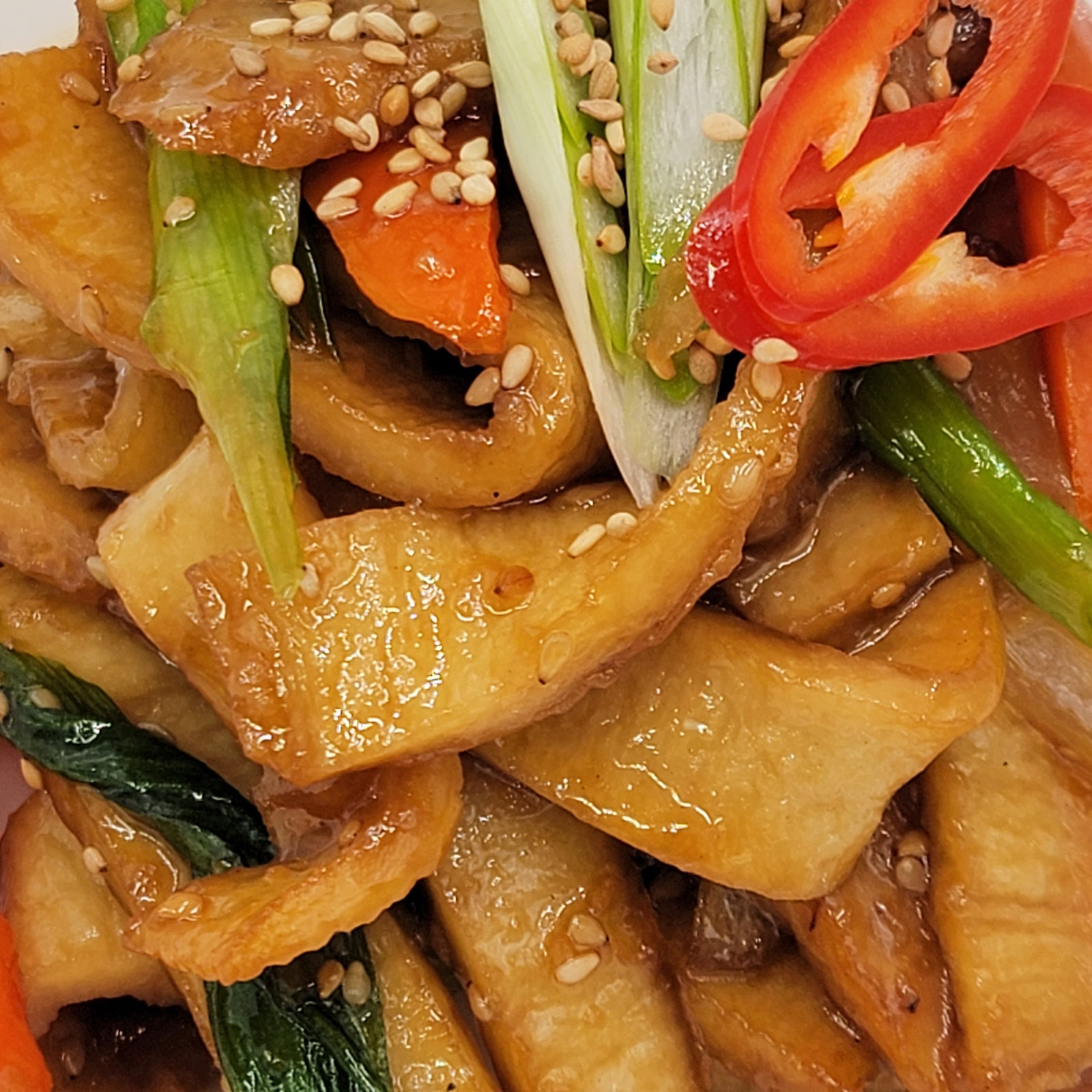 Busan eomuk-bokkeum – Korean stir-fried fish cake | Banchan365