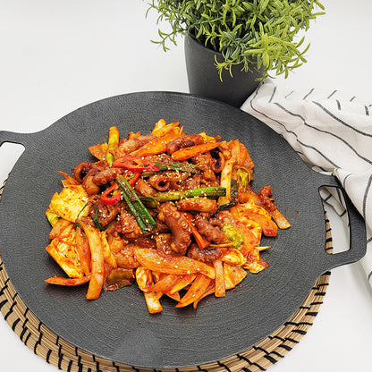 Nakji samgyeopsal (Korean octopus and pork belly stir-fry) – 1.5 lb – packaged for delivery | Banchan365