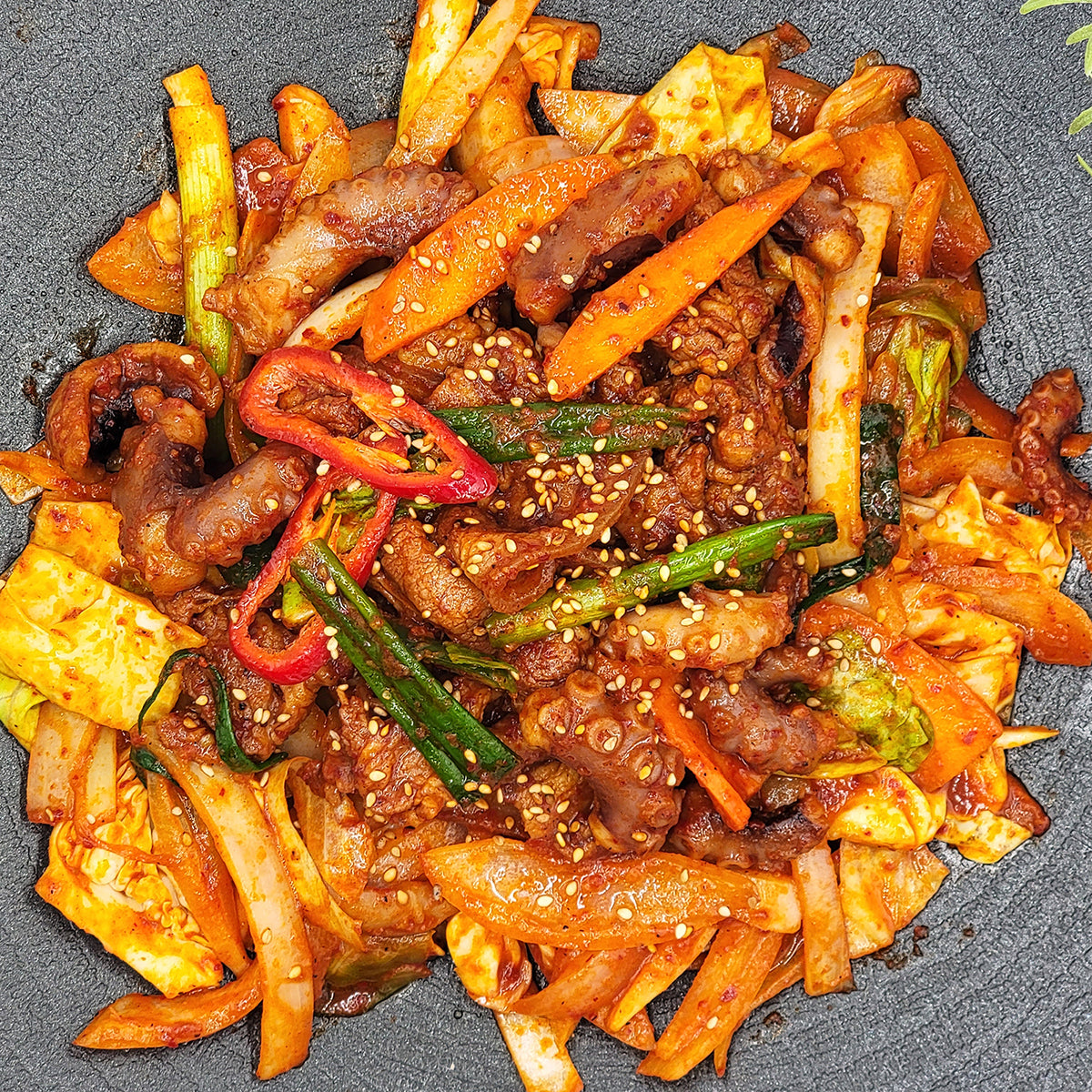 Nakji samgyeopsal (Korean octopus and pork belly stir-fry) – 1.5 lb – detail view (image 5) | Banchan365
